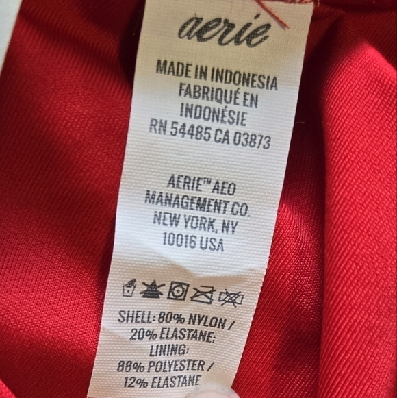 Aerie Tie Front Red Halter Bikini Top, Size Medium, NWT - Picture 4 of 7